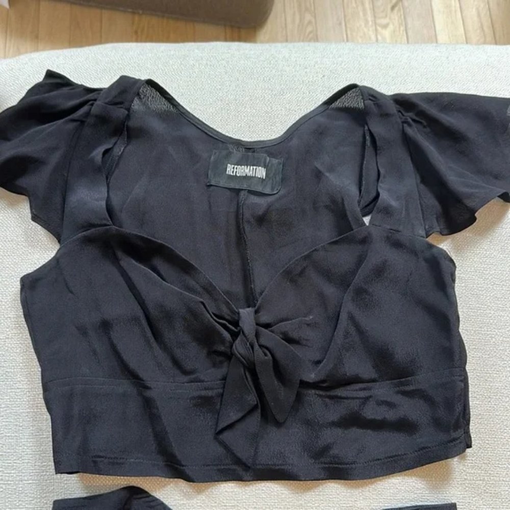 Reformation Black Sweetheart Top